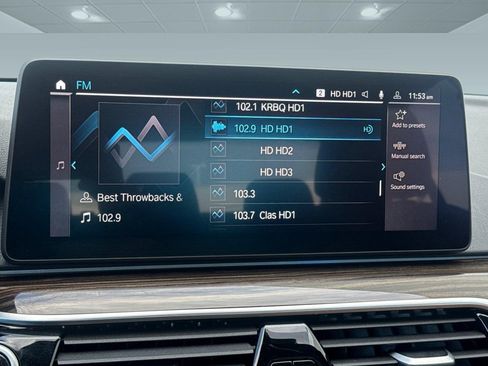 Certified 2023 BMW 530e xDrive w/ Convenience Package image 23