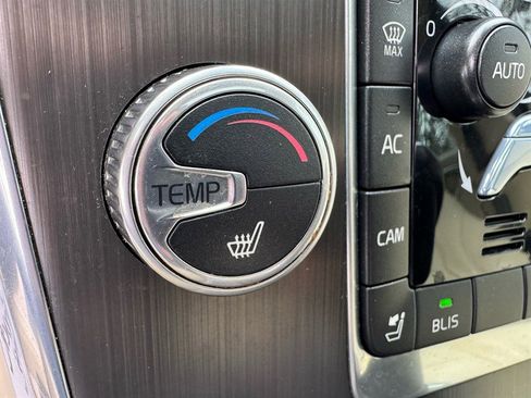 Used 2016 Volvo S60 T5 Premier w/ Convenience Package image 15