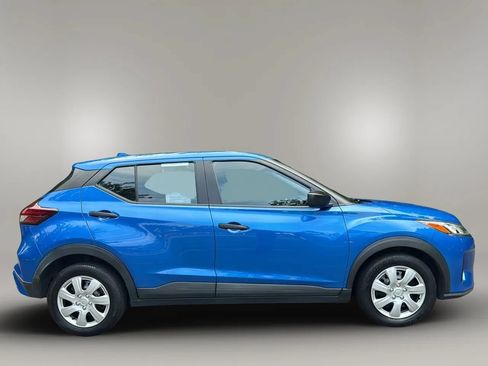 Used 2021 Nissan Kicks S FWD image 7