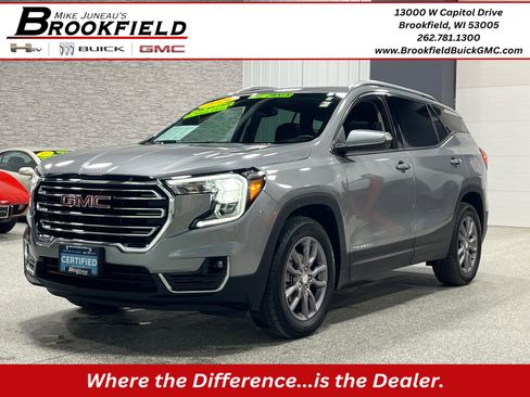 Certified 2024 GMC Terrain SLT w/ Infotainment Package II image 1