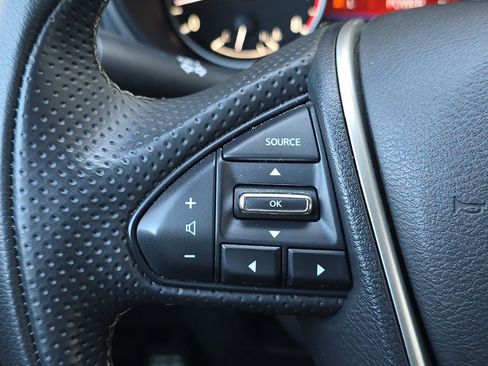 Used 2022 Nissan Maxima SV w/ Floor Mat Group FWD image 27