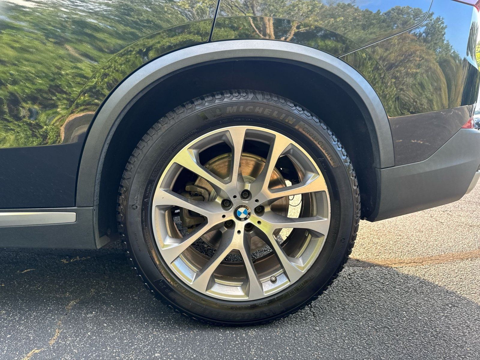 Used 2019 BMW X5 xDrive40i w/ Premium Package 2 AWD/4WD image 26