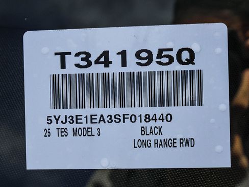 Used 2025 Tesla Model 3 Long Range image 28