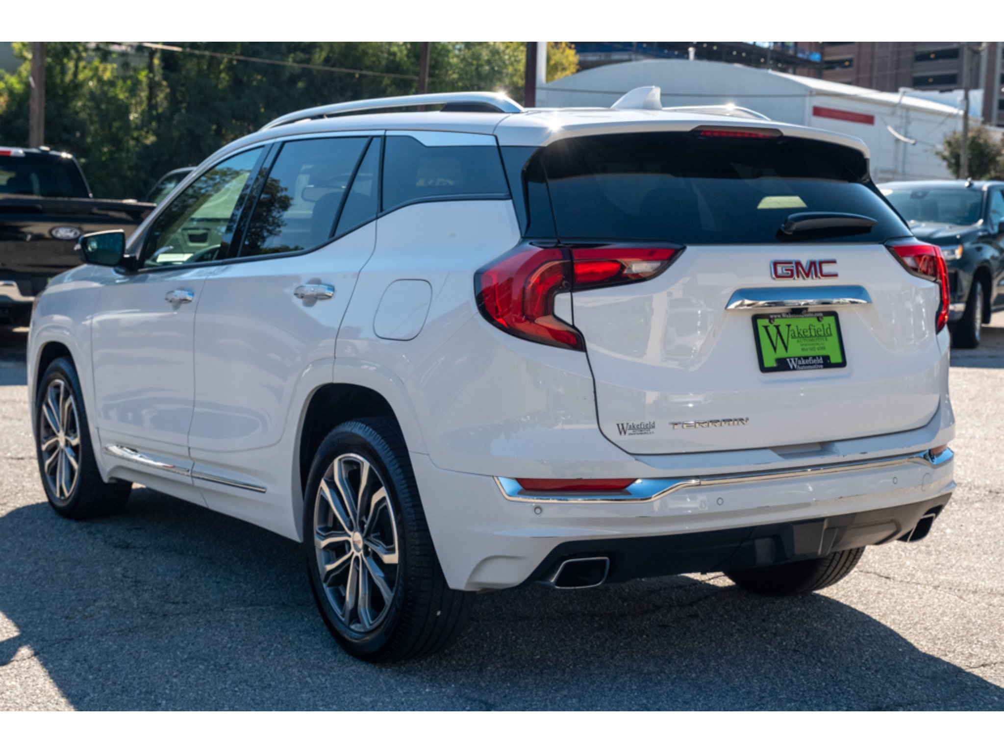 Used 2019 GMC Terrain Denali w/ Advanced Safety Package FWD image 6