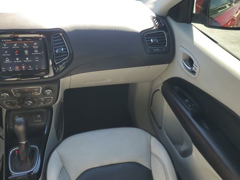 Used 2018 Jeep Compass Limited w/ Navigation Group image 15