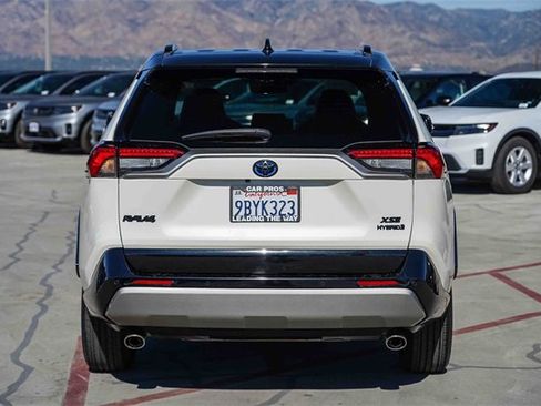 Used 2022 Toyota RAV4 XSE image 9