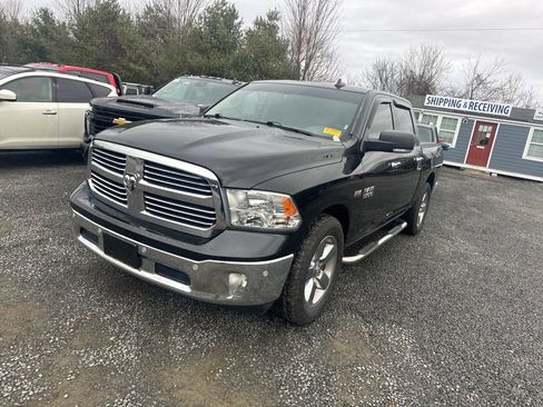 Used 2017 RAM 1500 Big Horn image 3