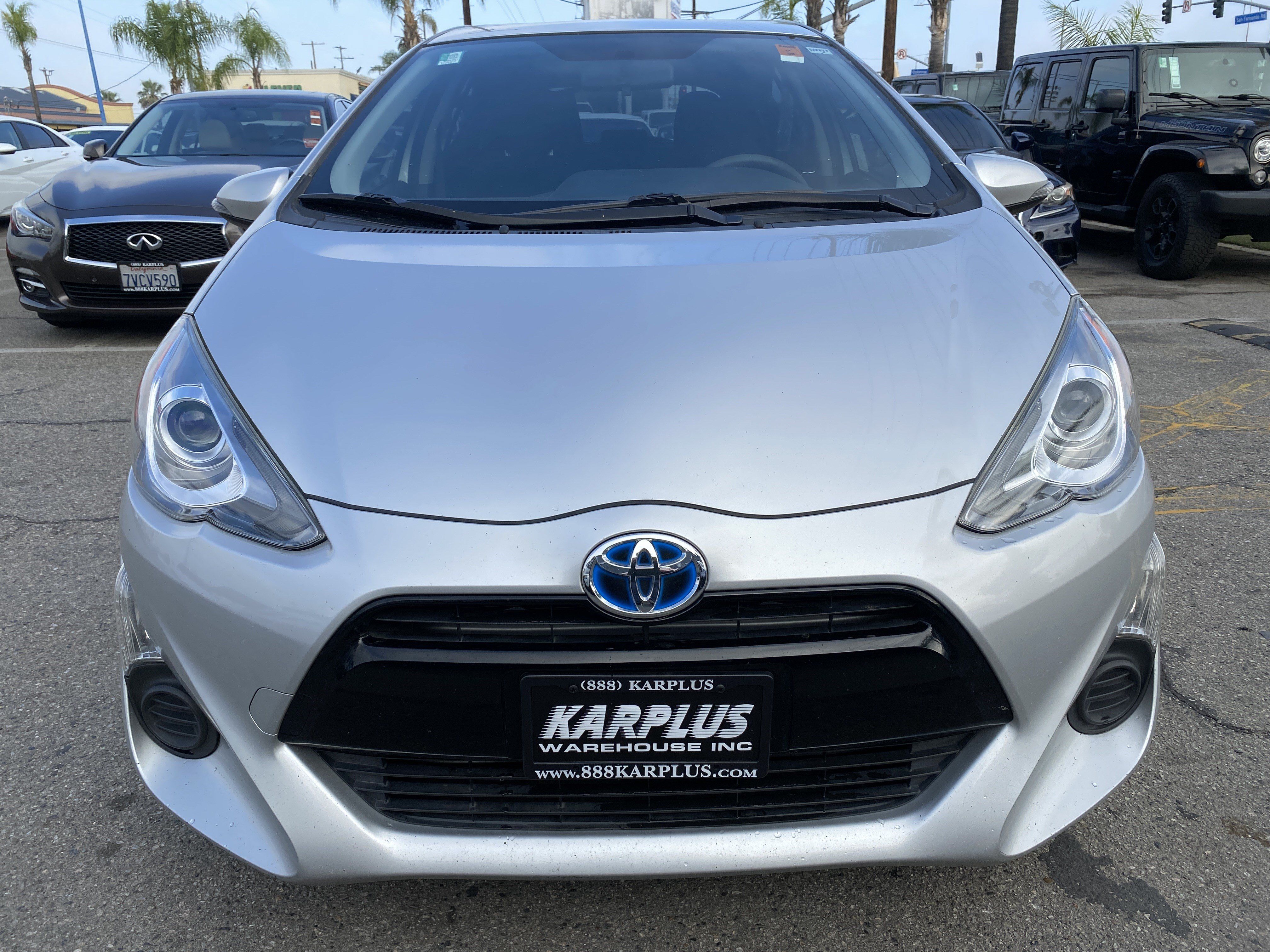 Used 2015 Toyota Prius C Two FWD image 3
