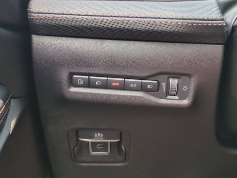 New 2026 Jeep Cherokee Overland w/ Trailer Tow Group AWD/4WD image 31