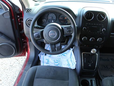 Used 2017 Jeep Patriot Sport w/ Power Value Group image 14