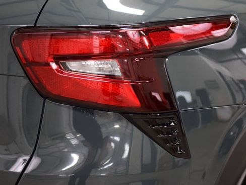 New 2026 Chevrolet Trax LT w/ Sunroof Package FWD image 18