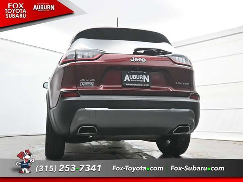 Used 2019 Jeep Cherokee Limited image 17