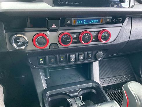 Used 2018 Toyota Tacoma TRD Pro image 24