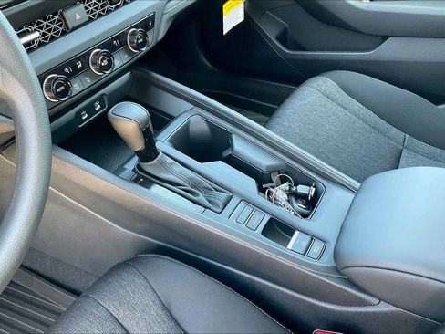 New 2025 Honda Accord SE image 7