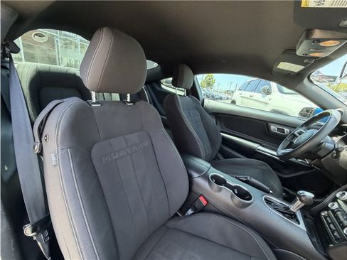 Used 2020 Ford Mustang Coupe RWD image 25