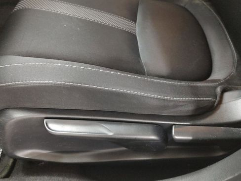 Used 2020 Honda Civic LX image 3