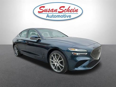 Used 2024 Genesis G70 2.5T image 19