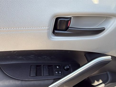 New 2026 Toyota Corolla Cross L image 14