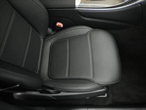 Certified 2026 Mercedes-Benz GLC 300 4MATIC image 29