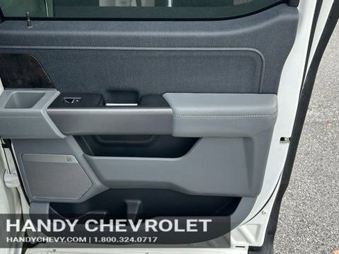 Used 2022 Ford F150 Lariat w/ Equipment Group 502A High image 39