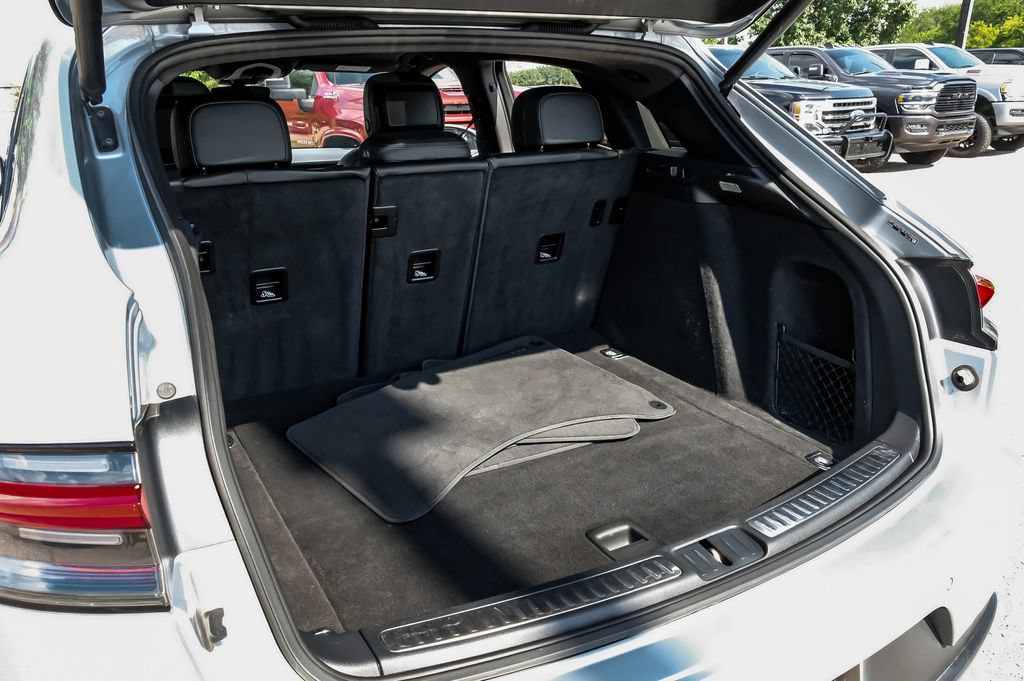 Used 2021 Porsche Macan S AWD/4WD image 60