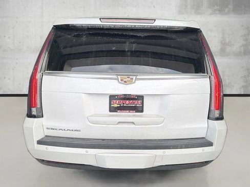 Used 2018 Cadillac Escalade ESV Platinum image 6