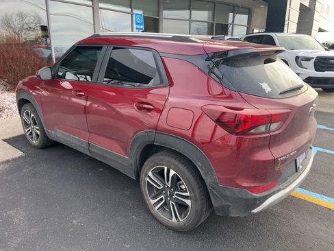 Certified 2024 Chevrolet TrailBlazer LT w/ Convenience Package image 2