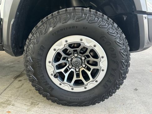 Used 2025 RAM 1500 RHO w/ RHO Level 1 Equipment Group AWD/4WD image 28