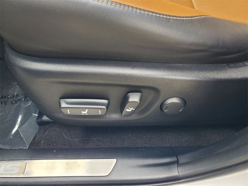 Used 2018 Lexus NX 300 FWD w/ Comfort Package image 19