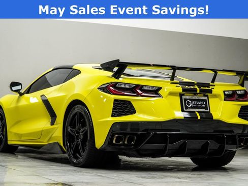 Used 2020 Chevrolet Corvette Stingray Preferred Cpe w/ 2LT Preferred Equipment Group RWD image 12
