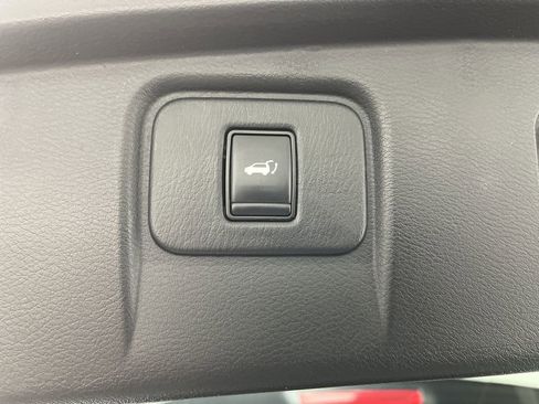 Used 2020 Nissan Murano SL w/ Moonroof Package image 30