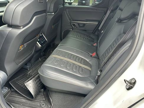 Used 2022 Rivian R1T Launch Edition image 9
