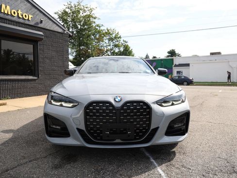 Used 2022 BMW 430i xDrive Coupe w/ M Sport Package AWD/4WD image 2
