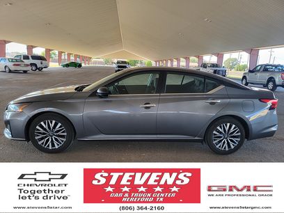 Used 2025 Nissan Altima 2.5 SV