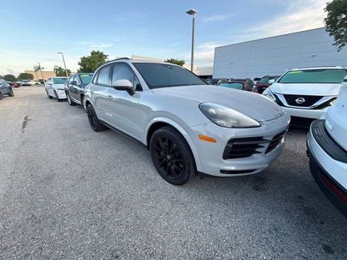 Used 2021 Porsche Cayenne S w/ Premium Package Plus AWD/4WD image 1