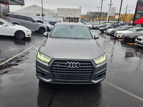 Used 2018 Audi Q7 3.0T Prestige w/ Prestige Package image 2