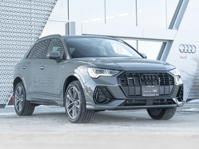 Certified 2025 Audi Q3 2.0T Premium w/ Convenience Package