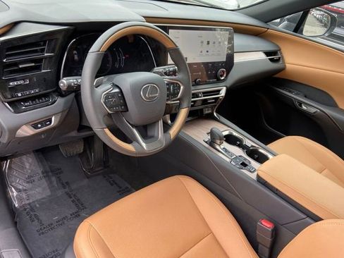 Used 2024 Lexus RX 350 Premium w/ Cold Area Package AWD/4WD image 25