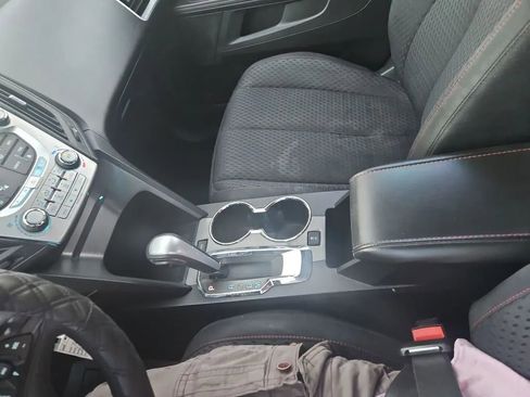Used 2013 Chevrolet Equinox LS image 30