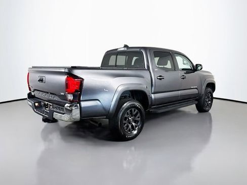 Certified 2023 Toyota Tacoma SR5 AWD/4WD image 8
