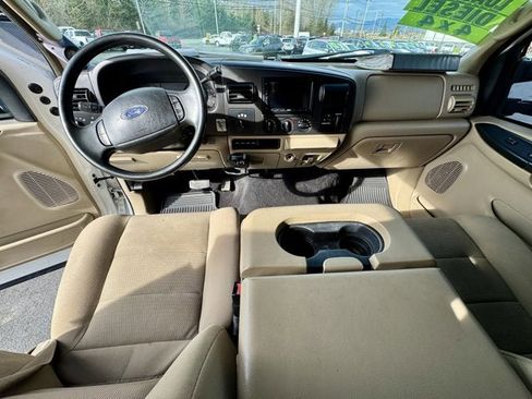 Used 2005 Ford F250 XLT image 12