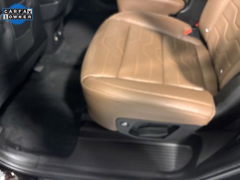 Used 2020 Kia Telluride SX w/ SX Prestige Package image 20