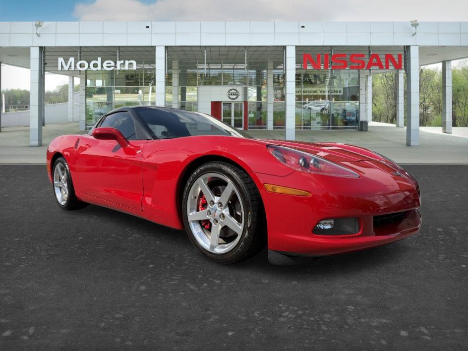 Used 2005 Chevrolet Corvette Coupe w/ Preferred Equipment Group RWD image 7