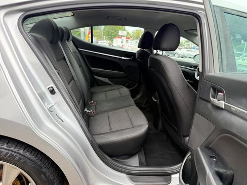 Used 2020 Hyundai Elantra SEL w/ Cargo Package (C1) FWD image 28