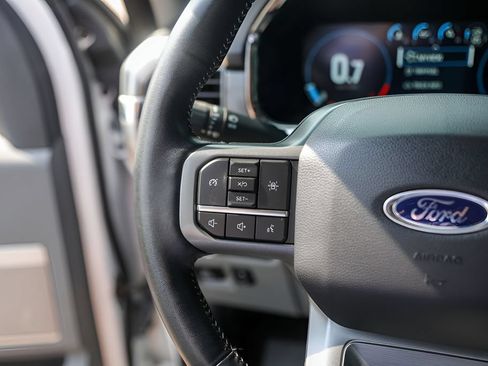 Used 2022 Ford F150 Lariat w/ Equipment Group 501A Mid RWD image 14