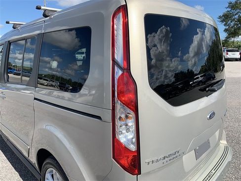 Used 2015 Ford Transit Connect Titanium image 10