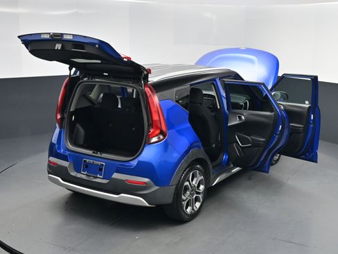Used 2020 Kia Soul X-Line image 28