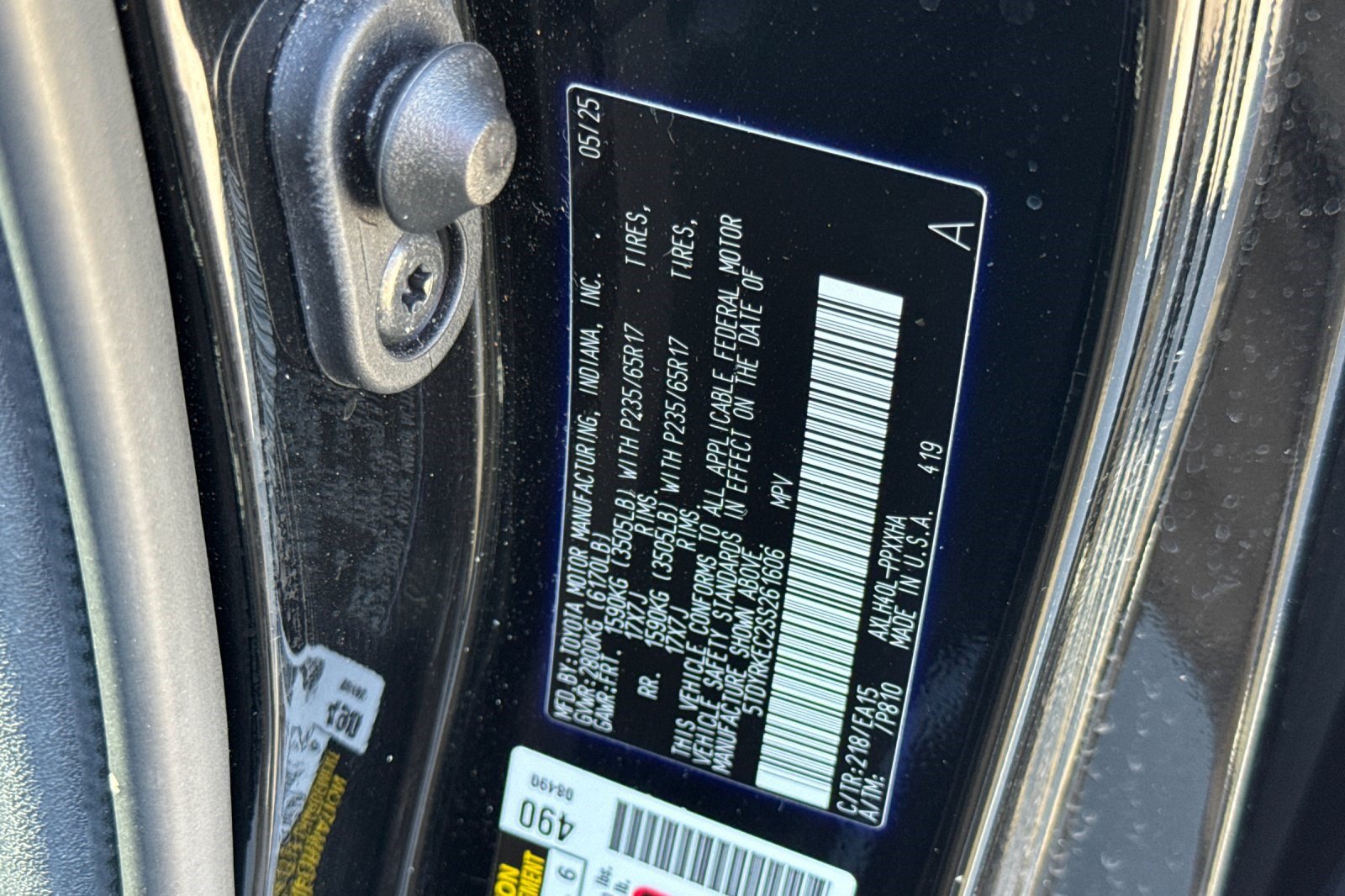 Used 2025 Toyota Sienna XLE FWD image 28