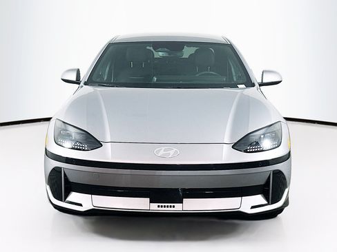 Used 2024 Hyundai Ioniq 6 SEL AWD/4WD image 2