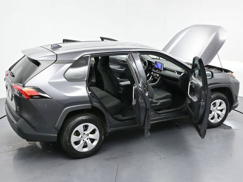 Used 2024 Toyota RAV4 LE FWD image 37